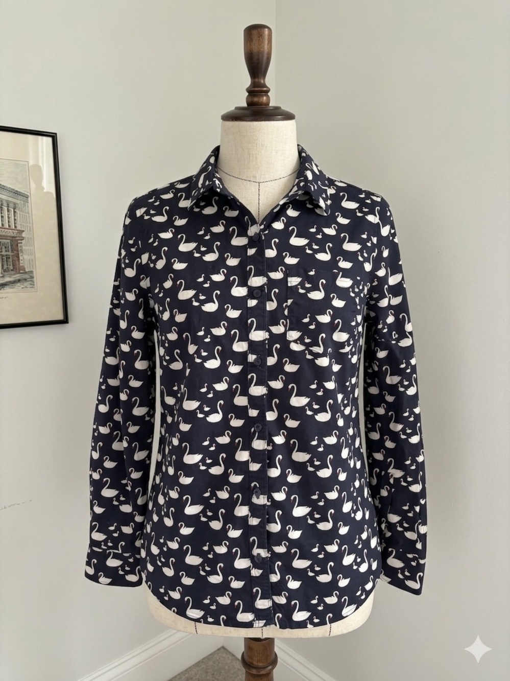 Banana Republic Swan Print Button Down Blouse Navy White Size M